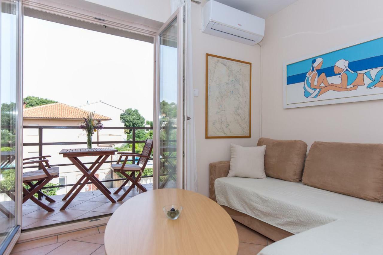 Apartments Marta Krk Town Εξωτερικό φωτογραφία