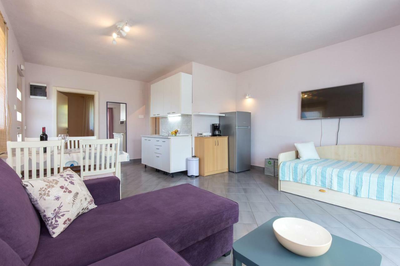 Apartments Marta Krk Town Εξωτερικό φωτογραφία