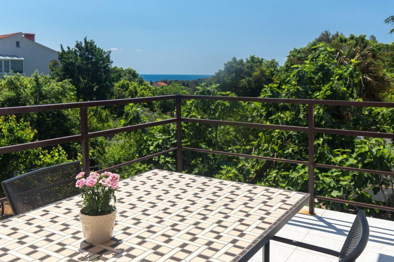 Apartments Marta Krk Town Εξωτερικό φωτογραφία