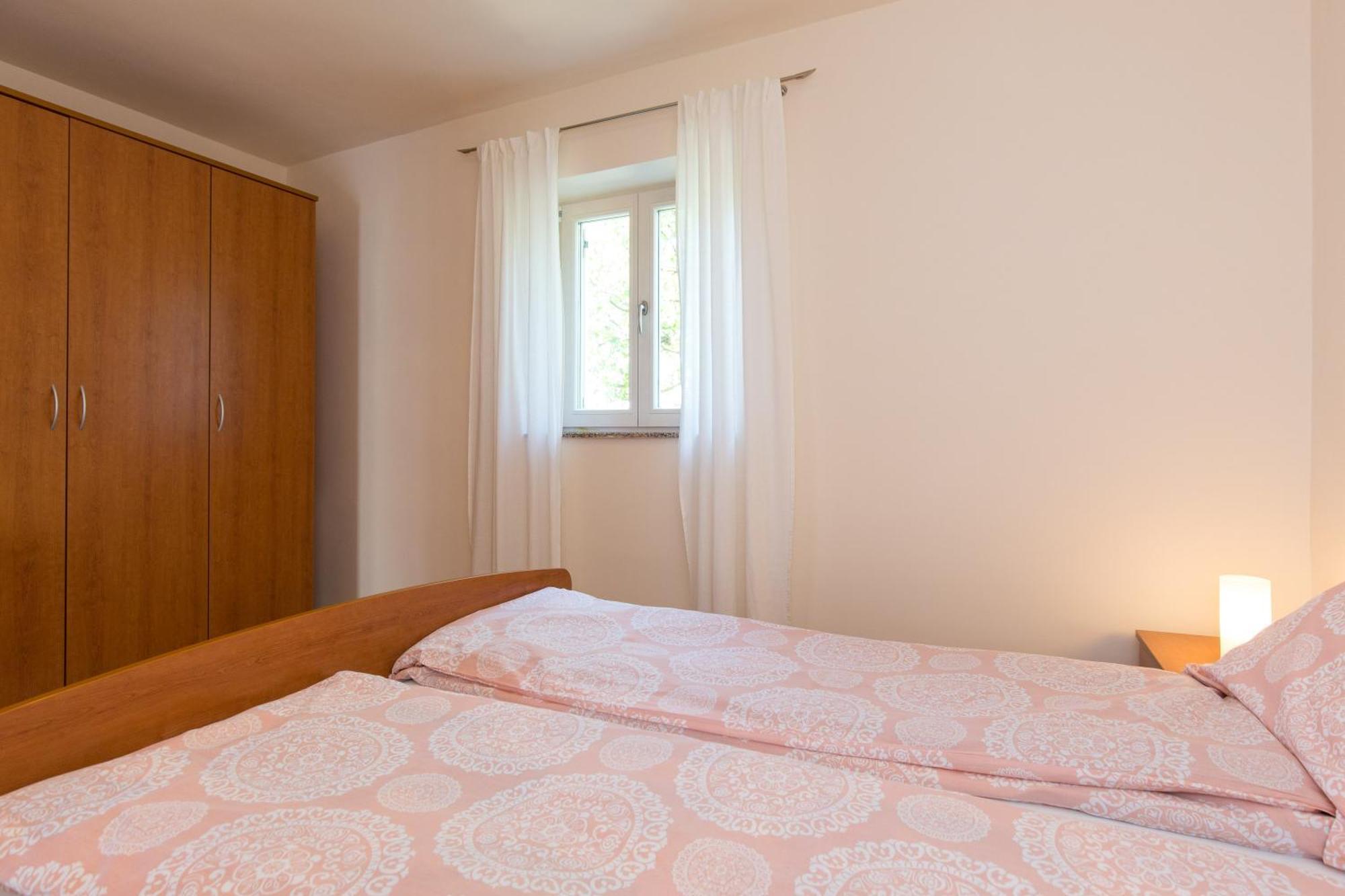Apartments Marta Krk Town Εξωτερικό φωτογραφία