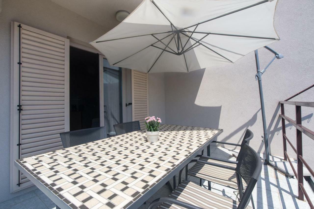 Apartments Marta Krk Town Εξωτερικό φωτογραφία